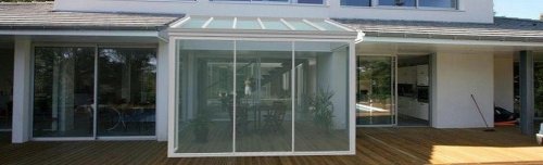 ﻿Véranda en aluminium et PVC dans les environs du Grau du Roi