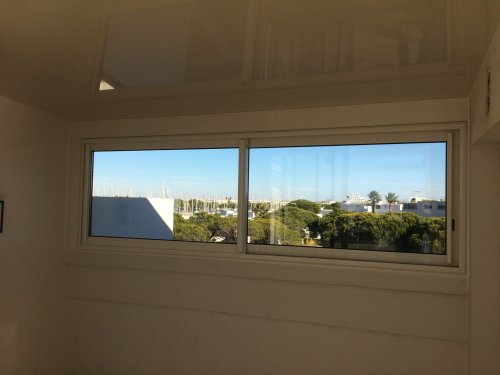 Store coffre sur Aimargues