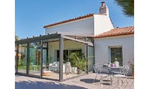 ﻿Véranda avec toiture isolante sur La Grande Motte